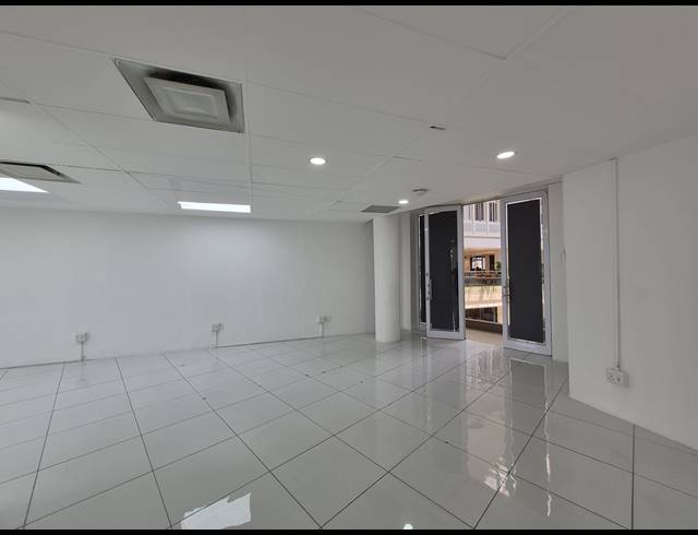 80M² RETAIL TO LET IN ILLOVO